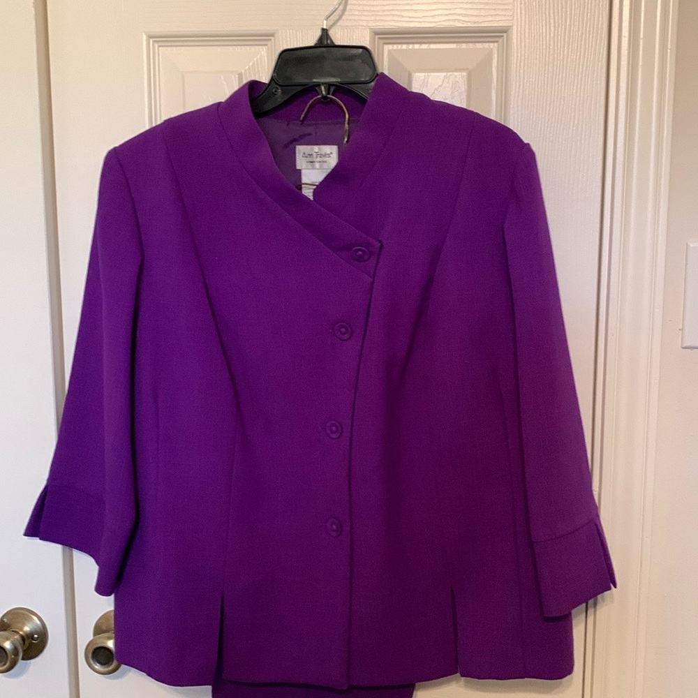 Anne Klein Vibrant Purple Pantsuit